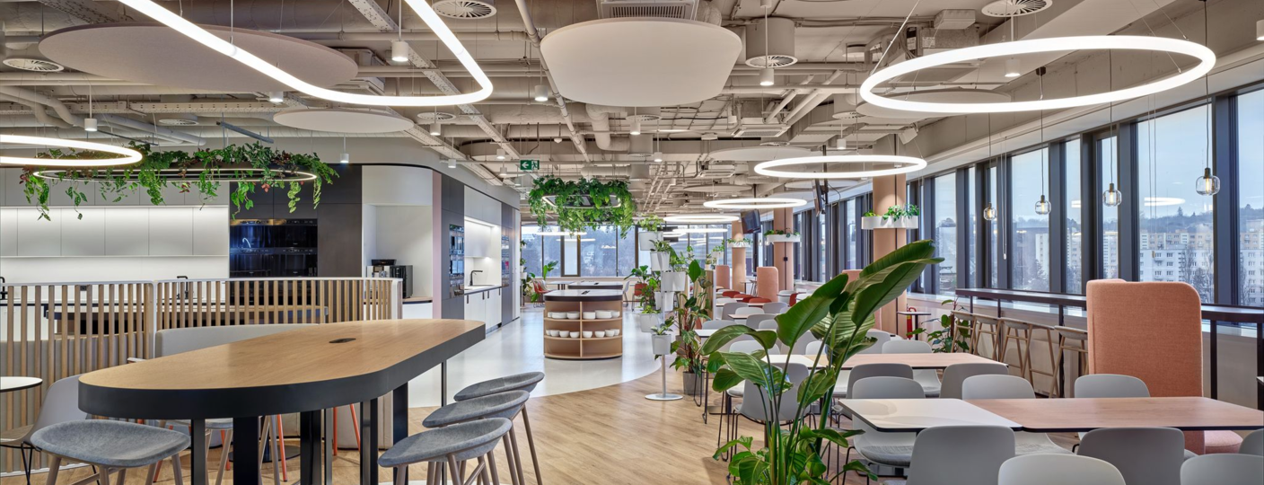 Osvítili jsme stovky velkých i malých projektů