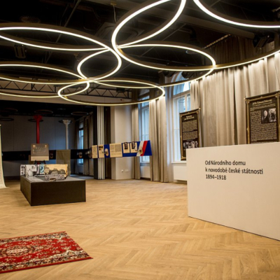 Divadlo Jiřího Myrona - 01